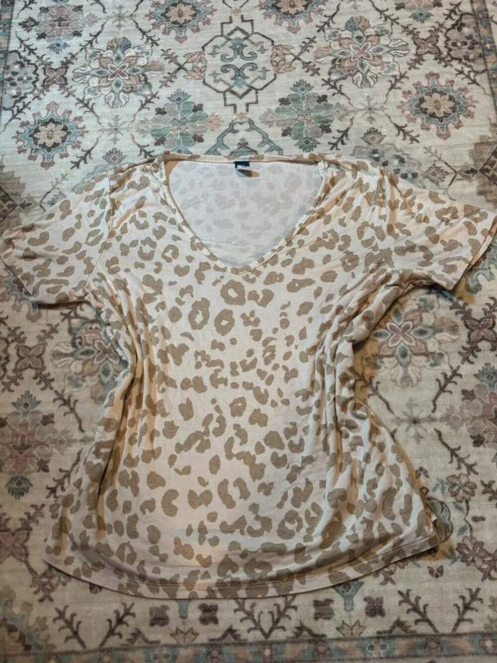 Old Navy Luxe tee size S